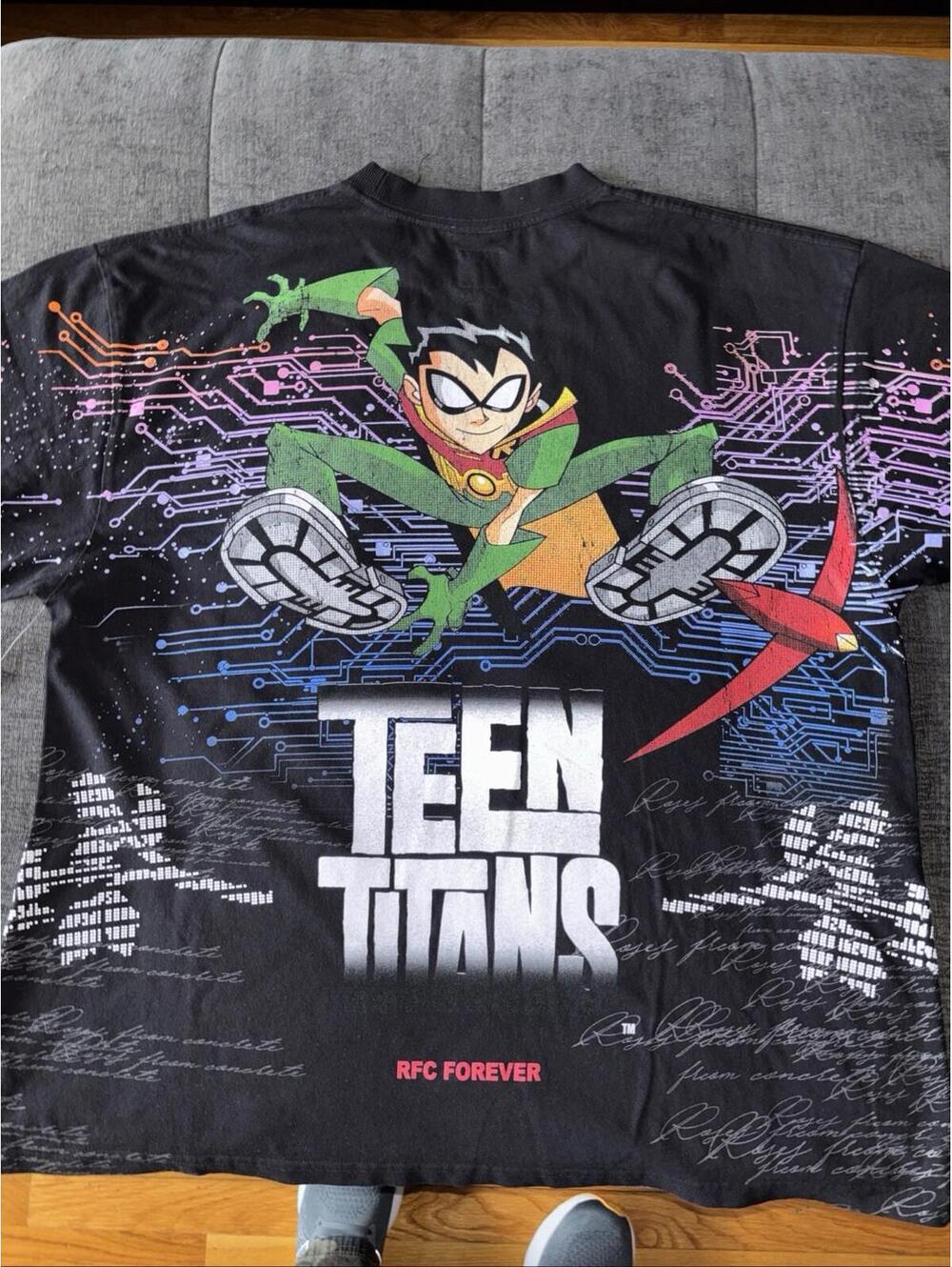Civil X Teen Titans Protocol Red 199x Tee Medium NWT